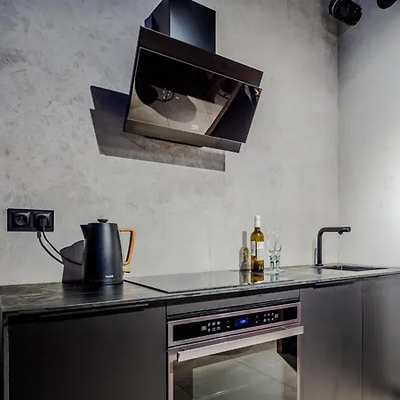 Apartment A Charming Loft In The Heart Of With Free Parking *