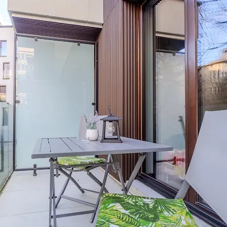 A Charming Loft In The Heart Of With Free Parking * Krakkó